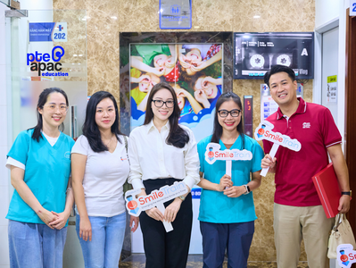 Gia đình doanh nhân Johnathan Hạnh Nguyễn tặng 1,52 tỷ đồng cho tổ chức Smile Train